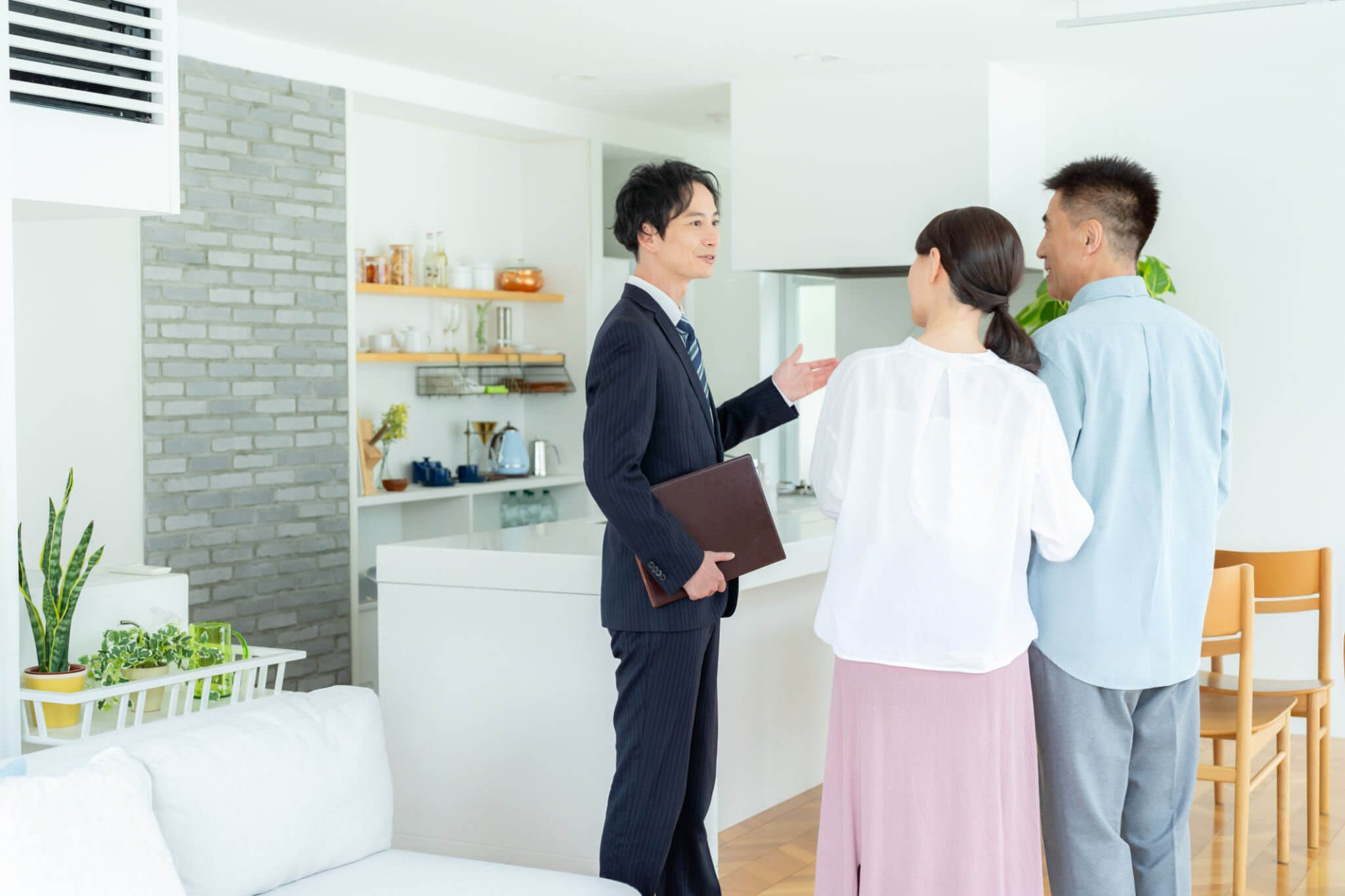 土岐市の不動産購入相談 - 株式会社林組によるファミリー向け物件紹介サービス